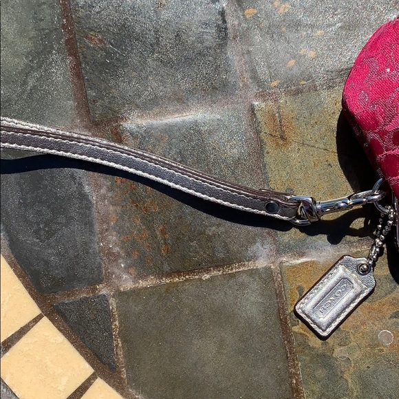 Coach purse - Picture 5 of 5